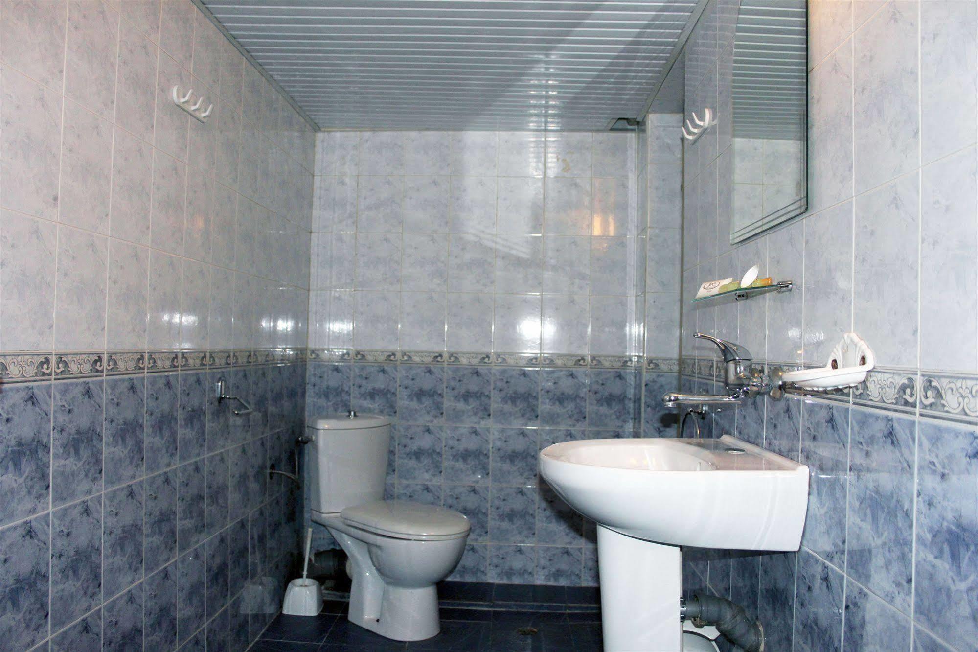 Antik Hotel Варна Екстериор снимка
