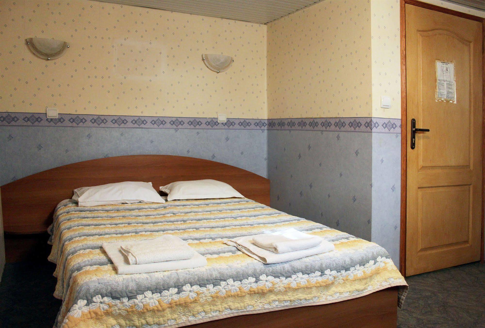 Antik Hotel Варна Екстериор снимка
