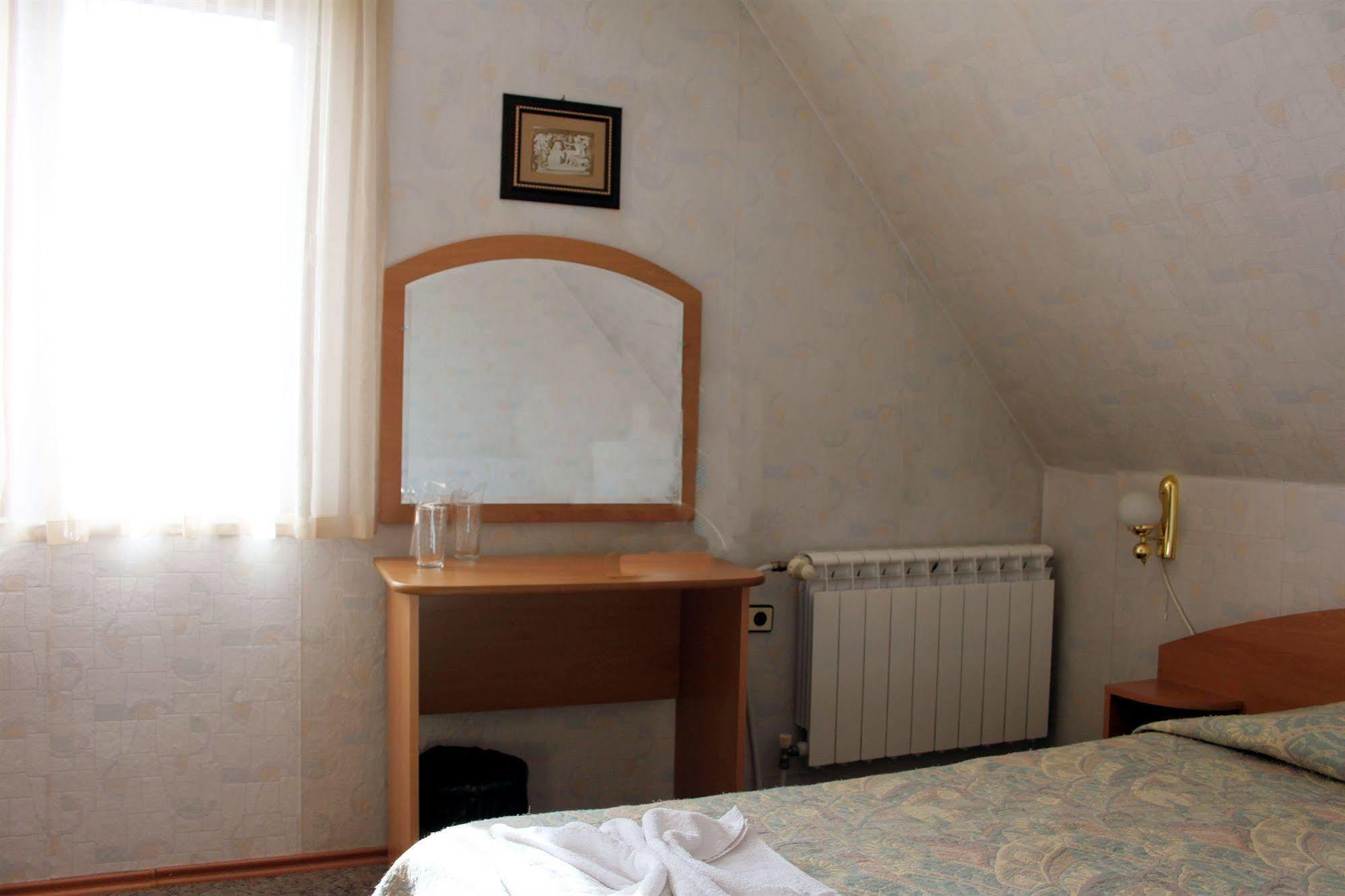 Antik Hotel Варна Екстериор снимка