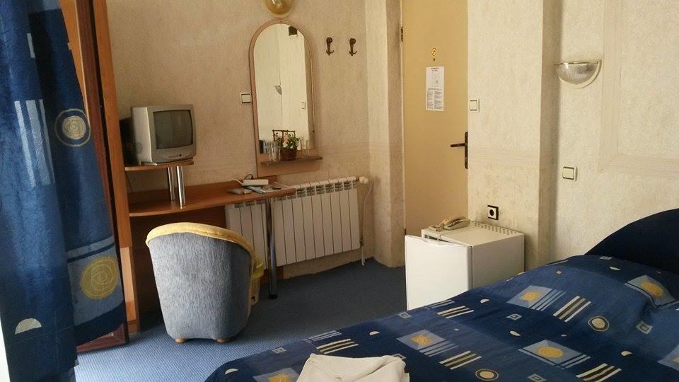 Antik Hotel Варна Екстериор снимка
